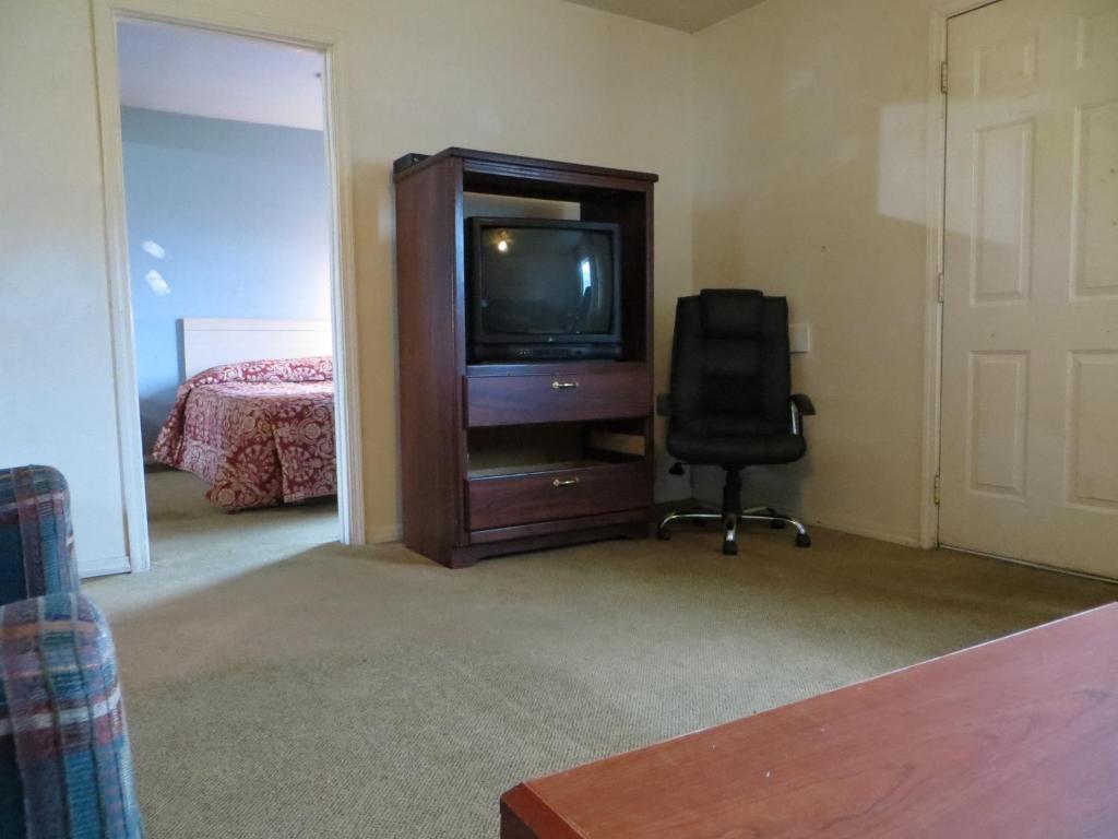 Madison Suites Motel Портленд Экстерьер фото